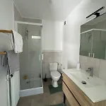 Apartment Superbe De 4 Chambres, Moderne Et Spacieux