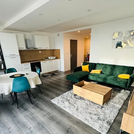 Superbe De 4 Chambres, Moderne Et Spacieux Apartamento *