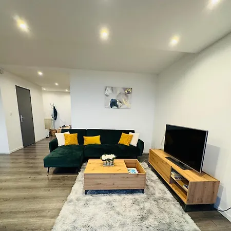 Superbe De 4 Chambres, Moderne Et Spacieux Apartamento *