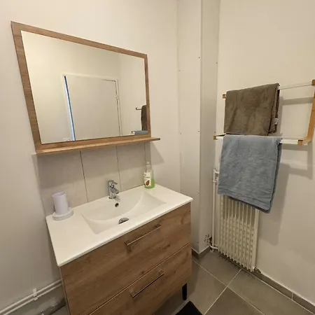 Apartamento Superbe De 4 Chambres, Moderne Et Spacieux Wattignies